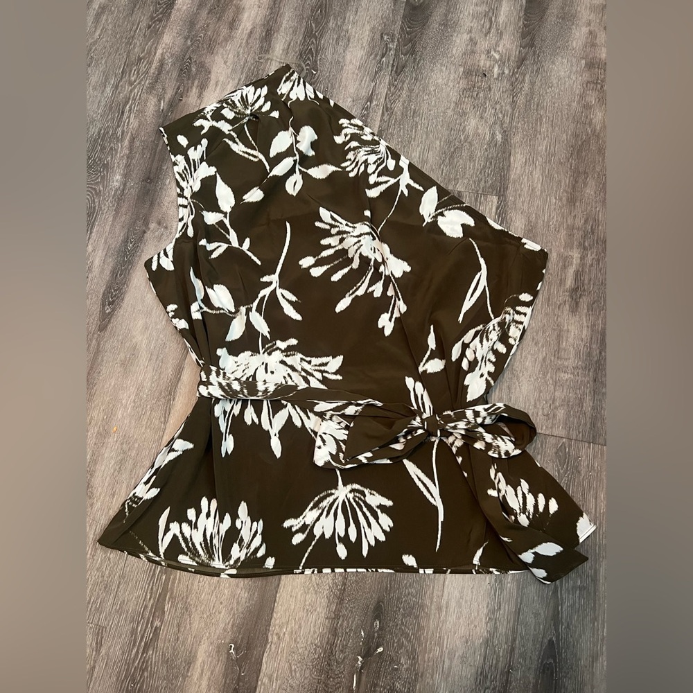 Worthington Olive dark green Floral One-Shoulder Blouse - Picture 4 of 6